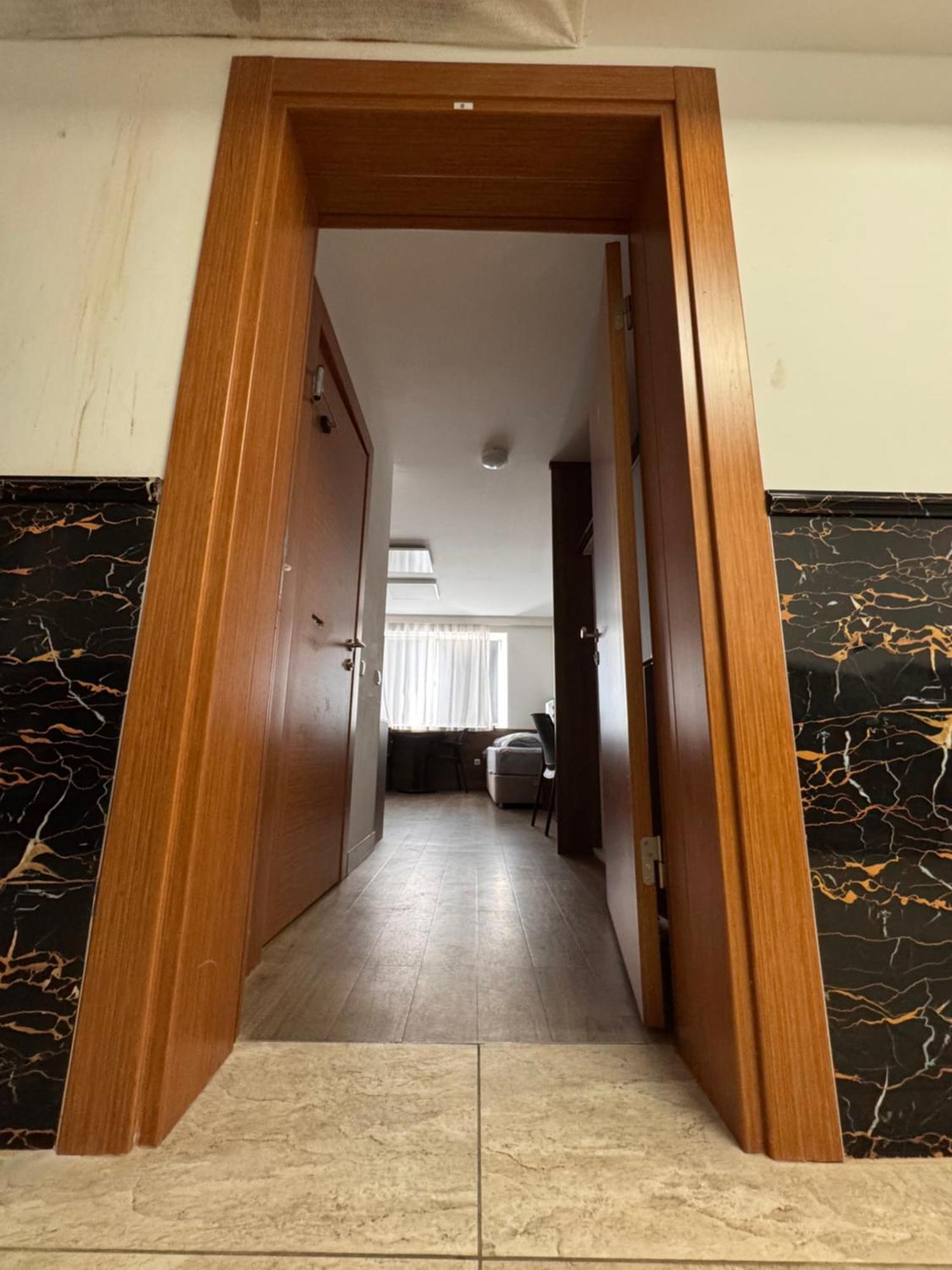 F Hotel 24H Check-In Horsching Bagian luar foto